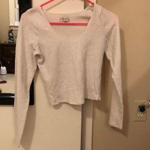 Abercrombie and Fitch cropped long sleeve shirt